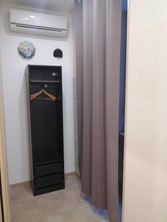 Ad Un Passo Dal Duomo "2" Διαμέρισμα Νάπολη Εξωτερικό φωτογραφία