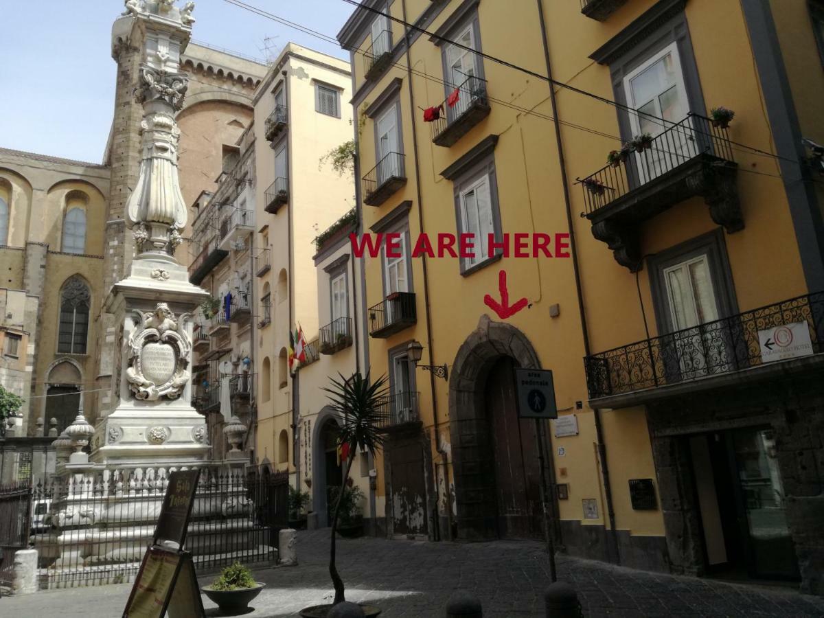 Ad Un Passo Dal Duomo "2" Διαμέρισμα Νάπολη Εξωτερικό φωτογραφία