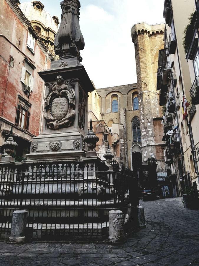 Ad Un Passo Dal Duomo "2" Διαμέρισμα Νάπολη Εξωτερικό φωτογραφία